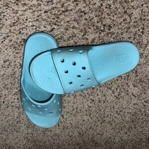 Croc slides